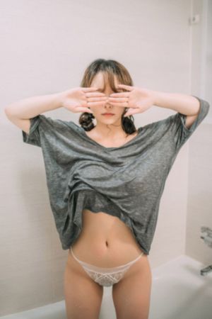女性下面高清免费视频_迅雷手机免费观看