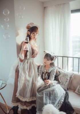 亚洲日韩久久精品无码蜜桃臀_免费国语在线观看